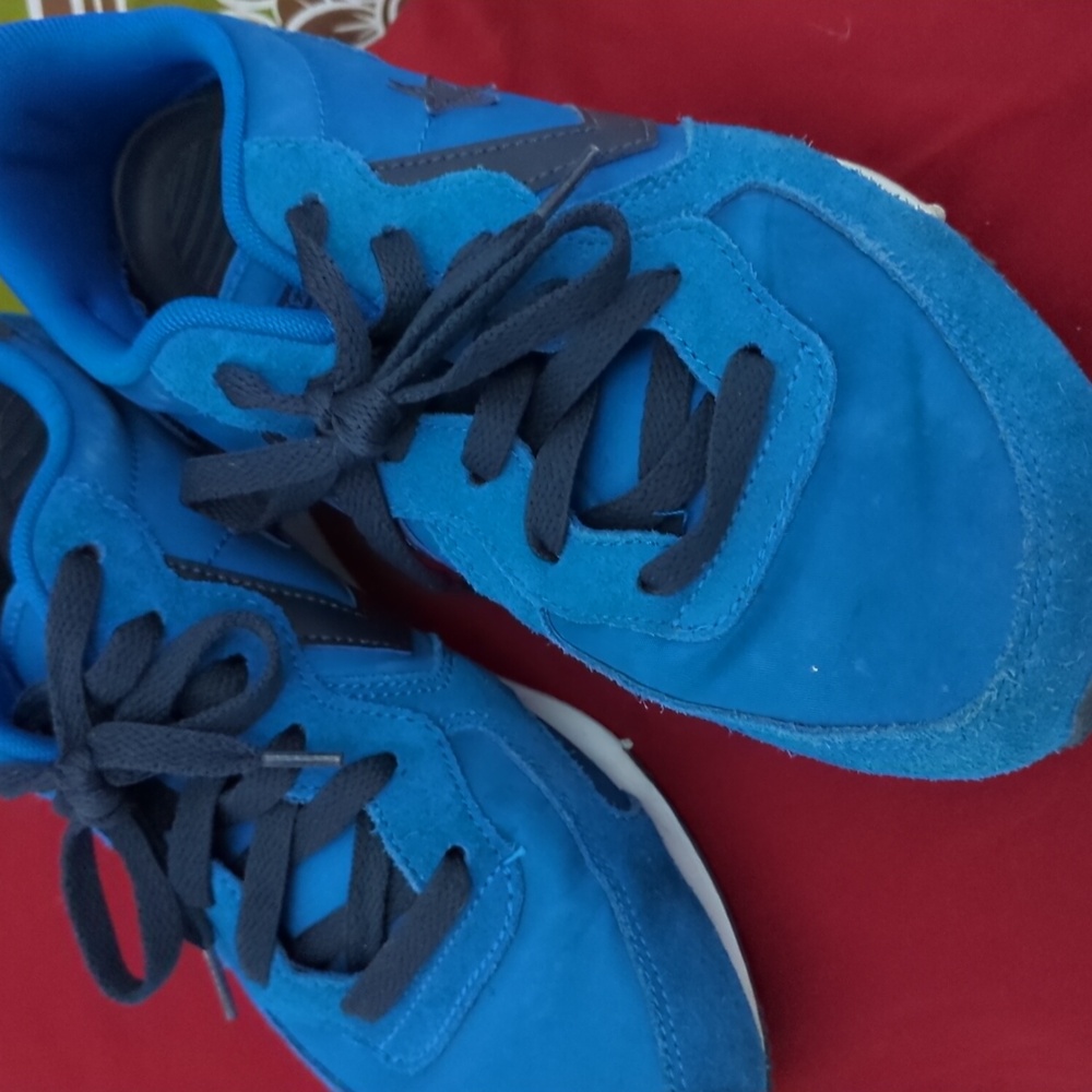 Converse Suede